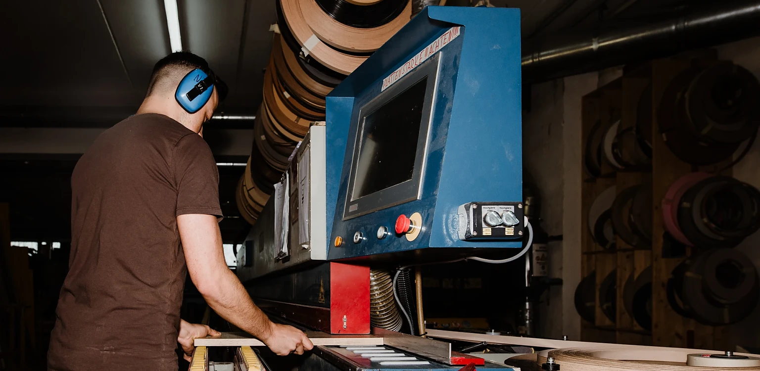 Tischler für Produktion & Montage (M/W/D)